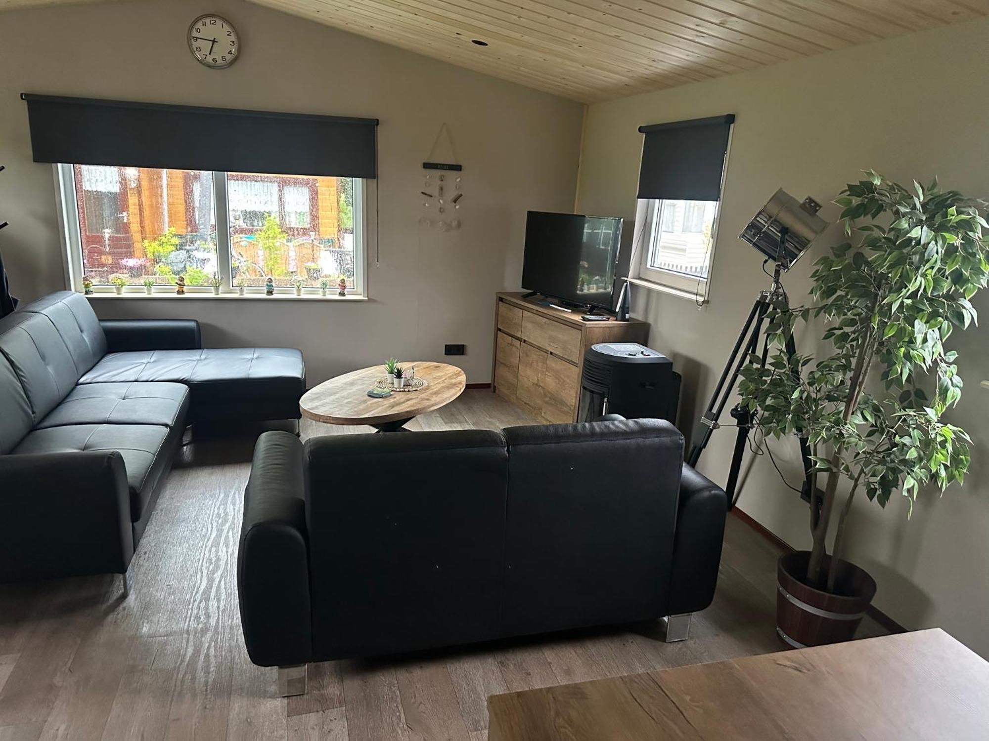 Bungalow Aan De Thoolse Kust Poortvliet Exterior foto